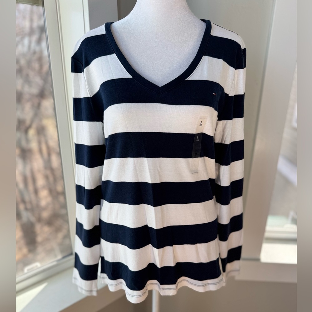 Tommy Hilfiger Navy Blue White Stripe V Neck Long Sleeve Tee Shirt Sz Large NWT